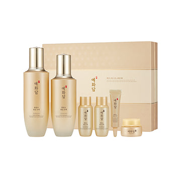 Yehwadam Hwansaenggo Rejuvenating Radiance Special Set